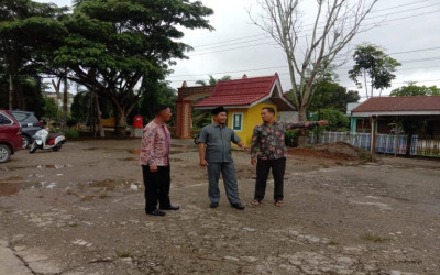 Tinjau SMA Negeri 2 Rambah Hilir, Adam Syafaat Minta Pemerintah Perhatikan Kualitas Sekolah di Rohul